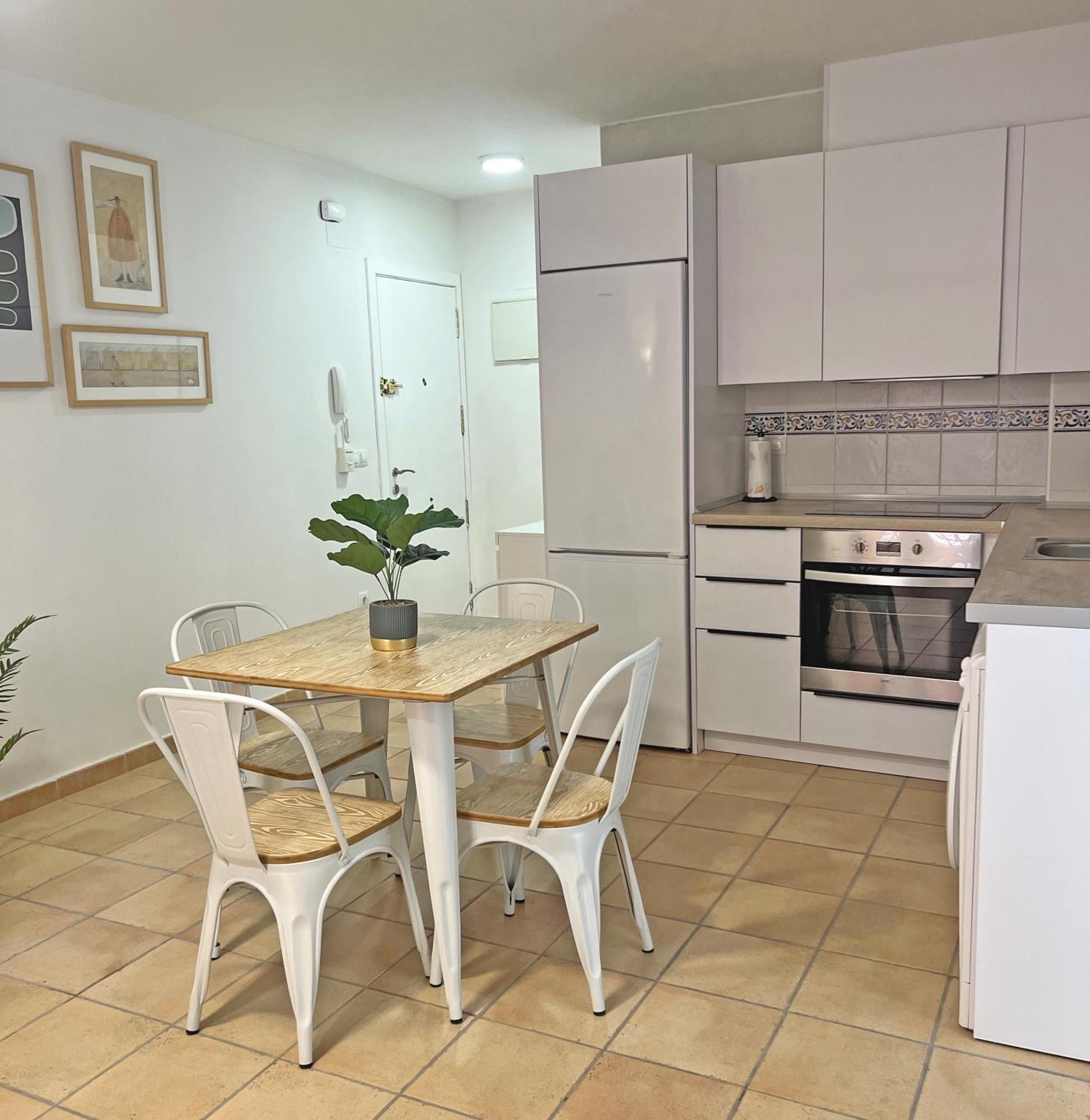 Puro Centro. 500M Del Mar. A/C Appartement Alicante Buitenkant foto